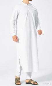 Jogging Qamis "Amwaj" White by Qaba'il