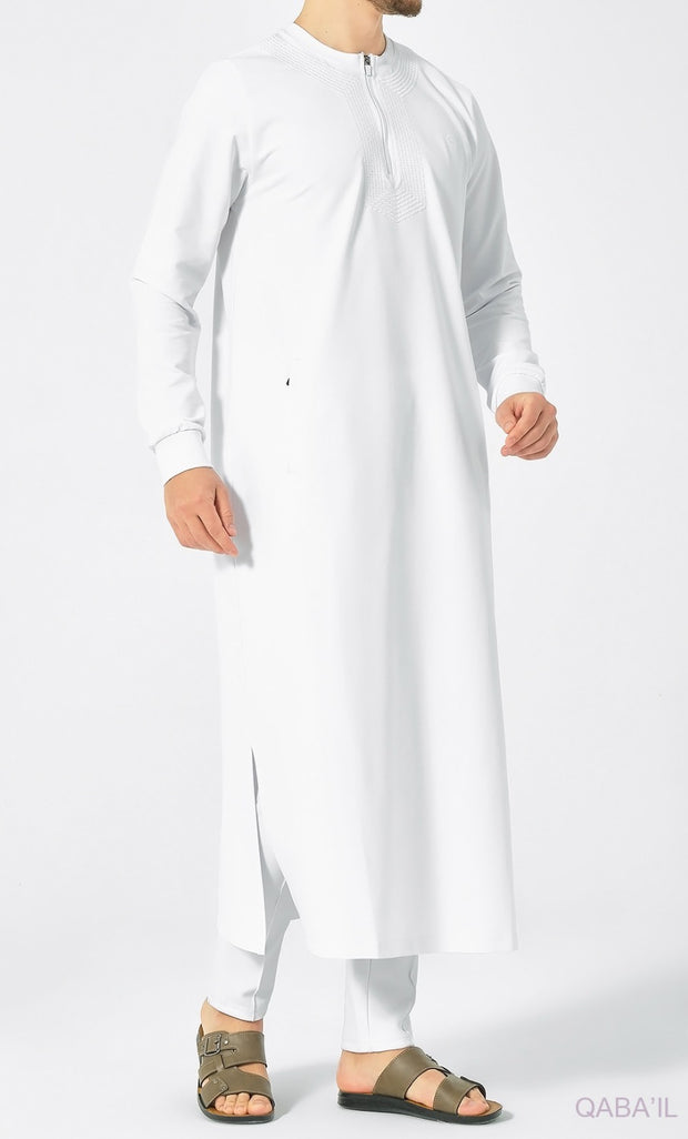 Jogging Qamis "Amwaj" White by Qaba'il